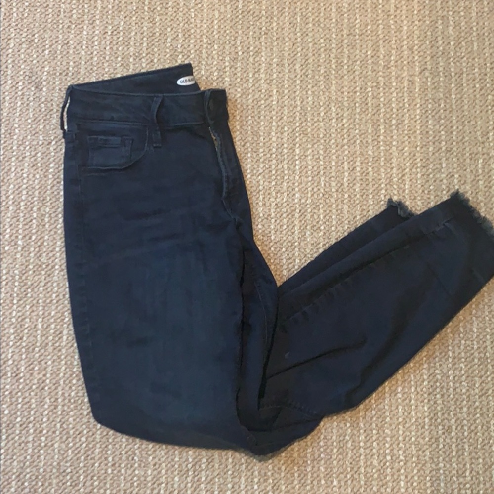 Dark wash old navy skinny jeans